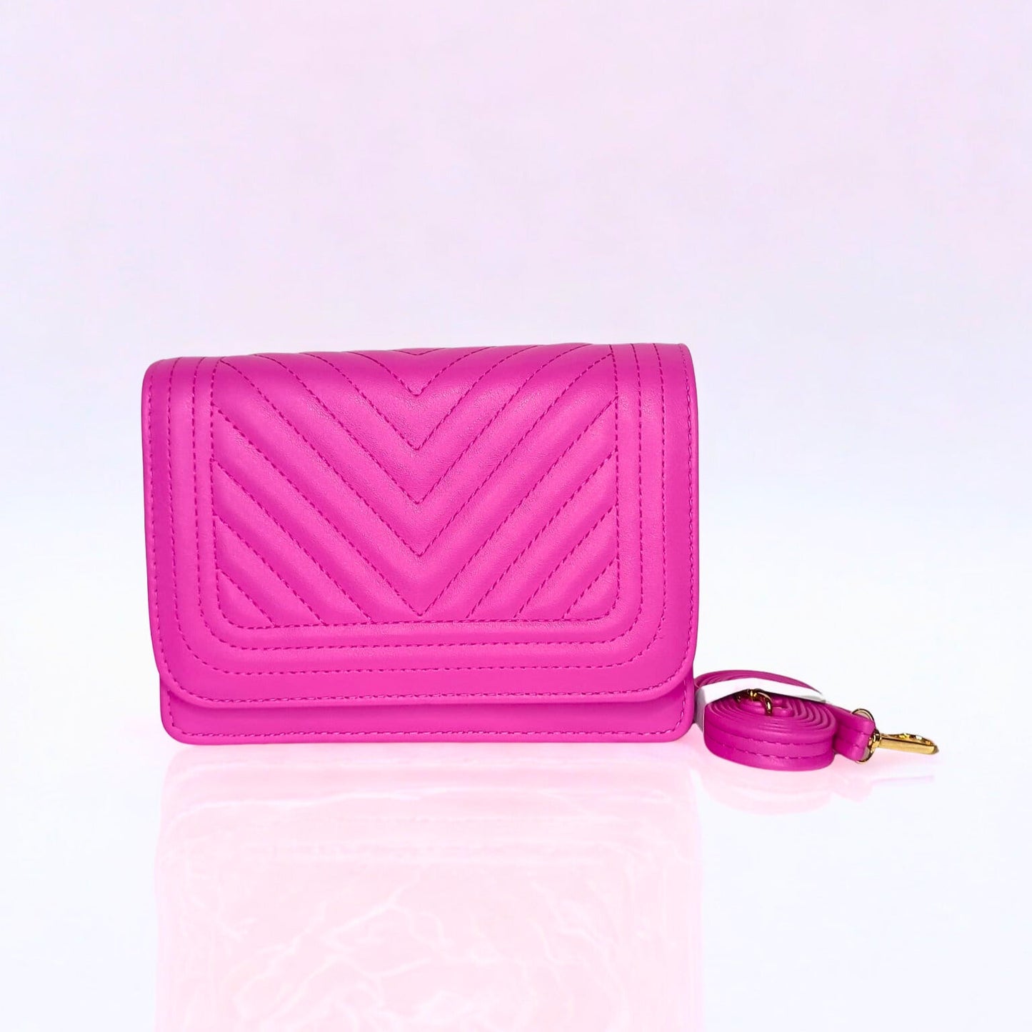 Women’s Crossbody bag Triangle Linings color Pink and black