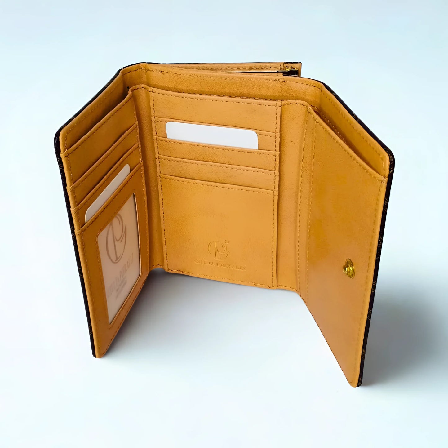 Women’s Hand Purse in leather - wallet