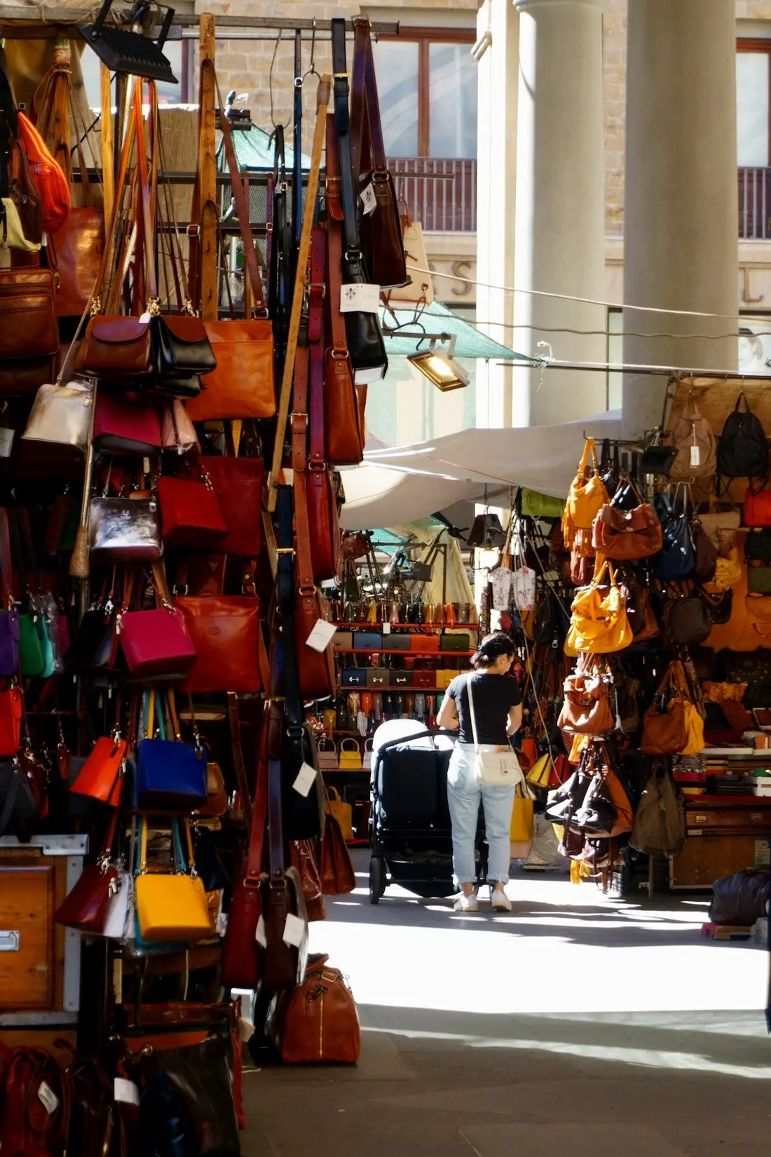 The Rising Trend of 2025: Discover Chic Borse Quadrate Rigide for Women - Stile Donna Bags
