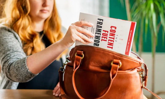 Choosing the Perfect Wallet for Stile Donna Bags and Italian Handbags - Stile Donna Bags