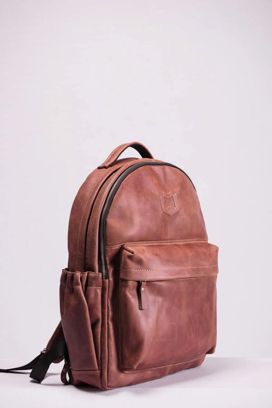 Zaino in pelle marrone con logo embossed, borsa italiana di design di lusso