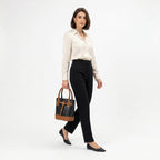 Borsa Bucky in Vera Pelle con Tracolla Regolabile - Stile Donna Bags