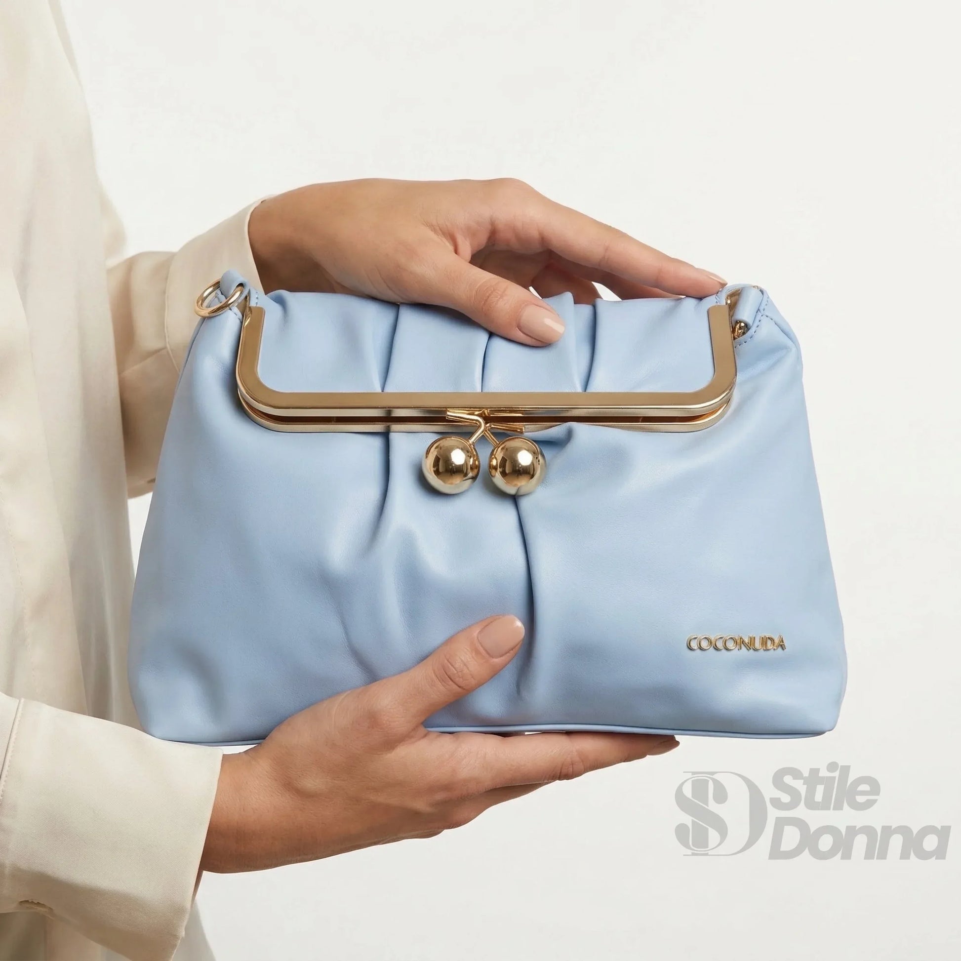 Coconuda pochette ecopelle morbida con chiusura a scatto – vista dall'alto