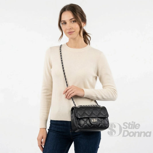 Enrico Coveri borsa ecopelle PU argento con tracolla a catena – vista laterale