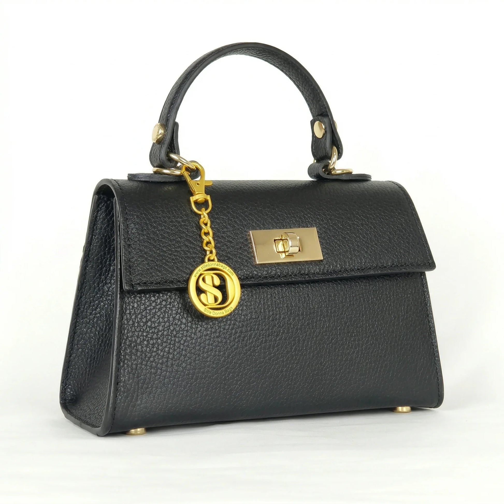 Veron mini borsa vera pelle rosa donna – borsa indossata