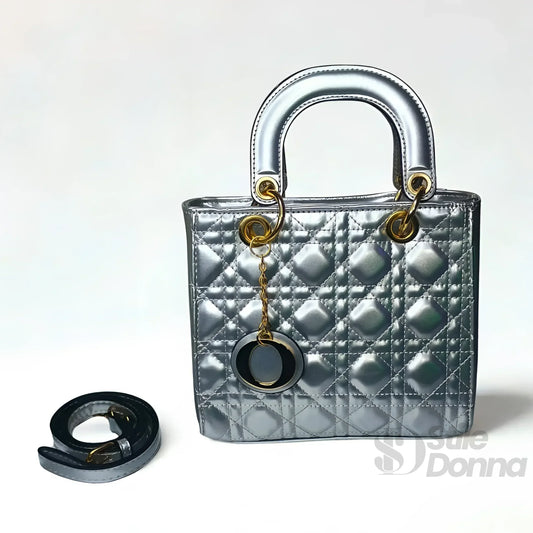 Stile Donna mini borsa ecopelle argento imbottita con tracolla removibile – dettaglio esterno