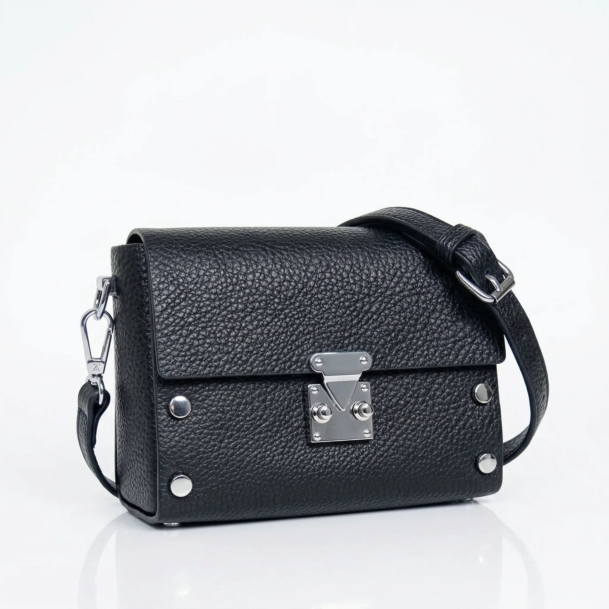 Stile Donna pochette a tracolla ecopelle con finiture argento – dettaglio manico