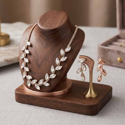 Stile Donna set collana e orecchini foglia d'oro cristalli brillanti – vista laterale