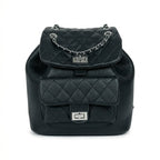 Zaino Trapuntato in Ecopelle Nera con Dettaglio a Catena - Stile Donna Bags