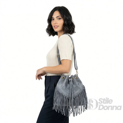 Borsa a Secchiello in Camoscio con Frange Tracolla Regola… | Dettaglio esterno | vera pelle | Grigio