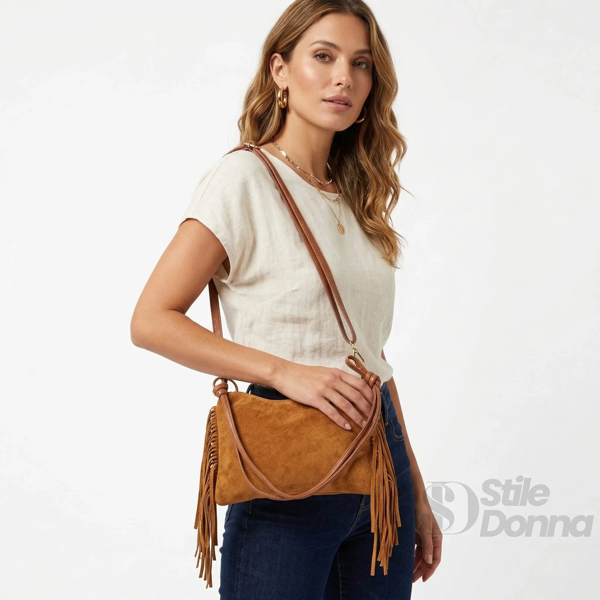 borsa-a-tracolla-in-camoscio-con-frange-boho-209 - Stile Donna Bags