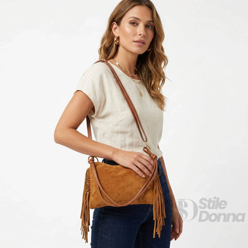 Borsa a tracolla Camilla Boho in pelle scamosciata con fr… | Dettaglio esterno | vera pelle