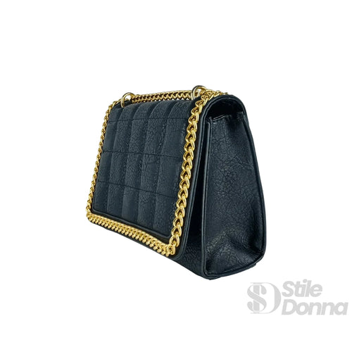 Borsa A Tracolla Nera Trapuntata In Ecopelle Con Catena D… | Dettaglio esterno | ecopelle | Nero