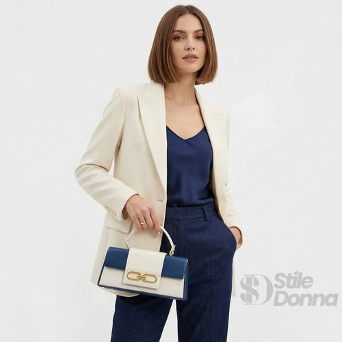 Borsa Bicolore Blu e Crema con Chiusura Dorata | Dettaglio esterno | ecopelle | Beige