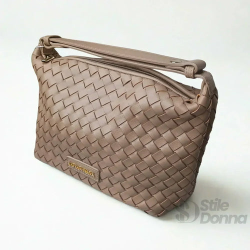 Coconuda Borsa Intrecciata Ecopelle Con Manico | Prospettiva indossata | ecopelle | Nero
