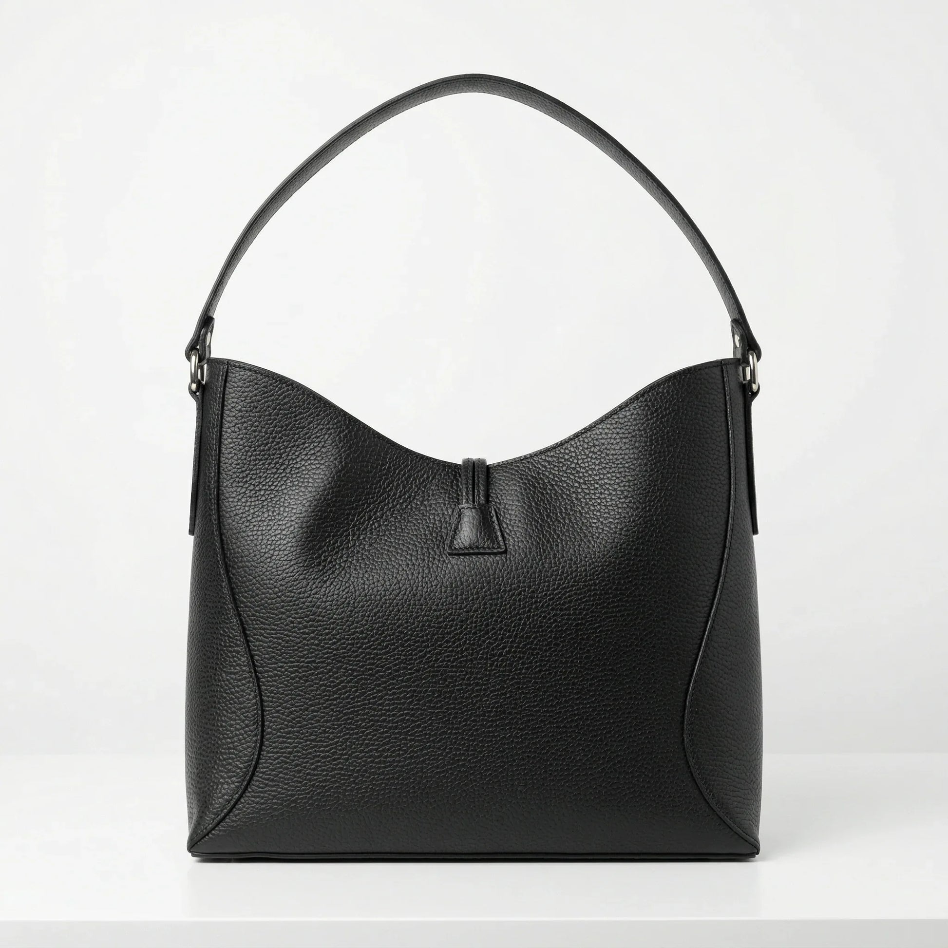 Borsa a Tracolla Lorenza in Vera Pelle Grande Capiente | Dettaglio esterno | vera pelle