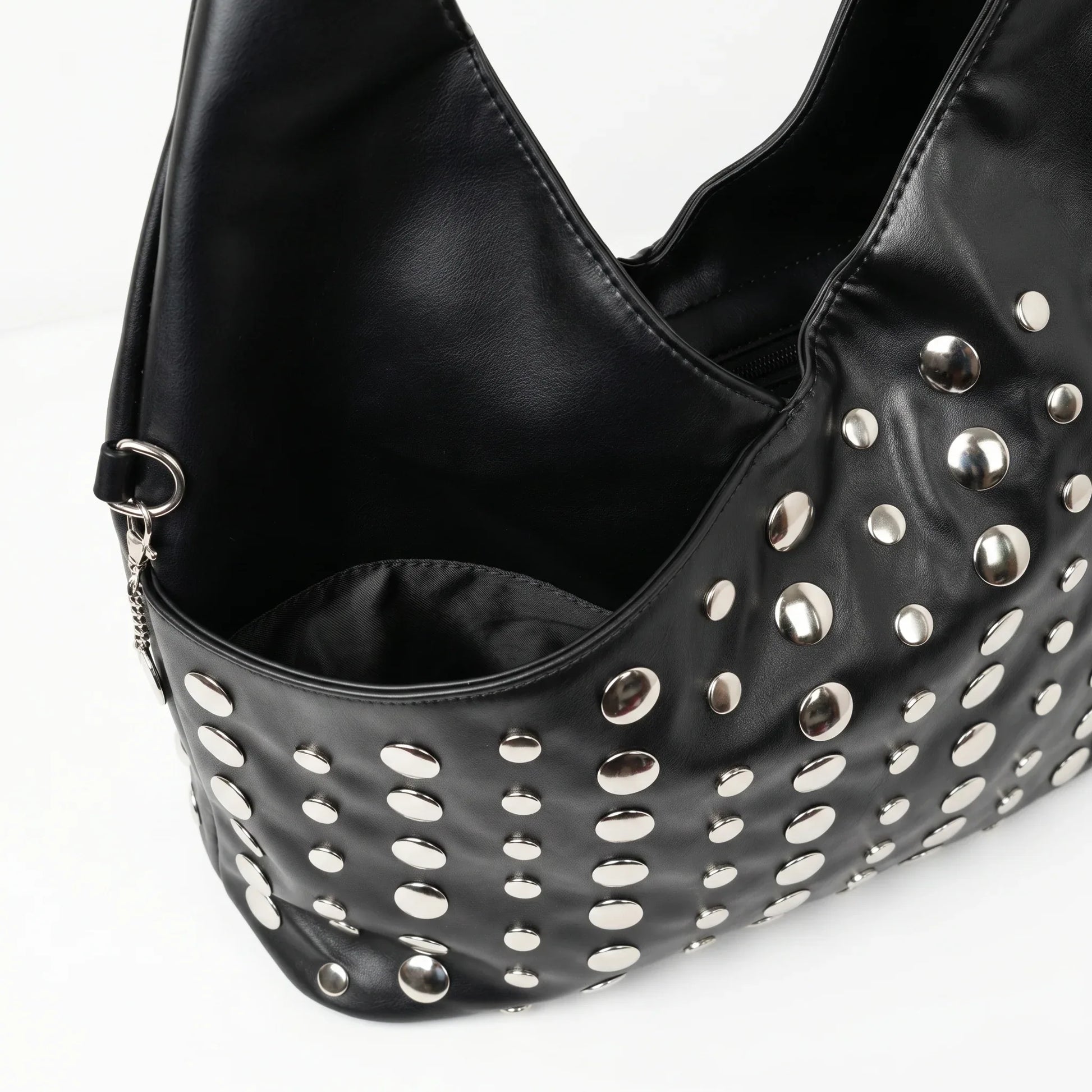 chang_the_background_202604140700 - Stile Donna Bags