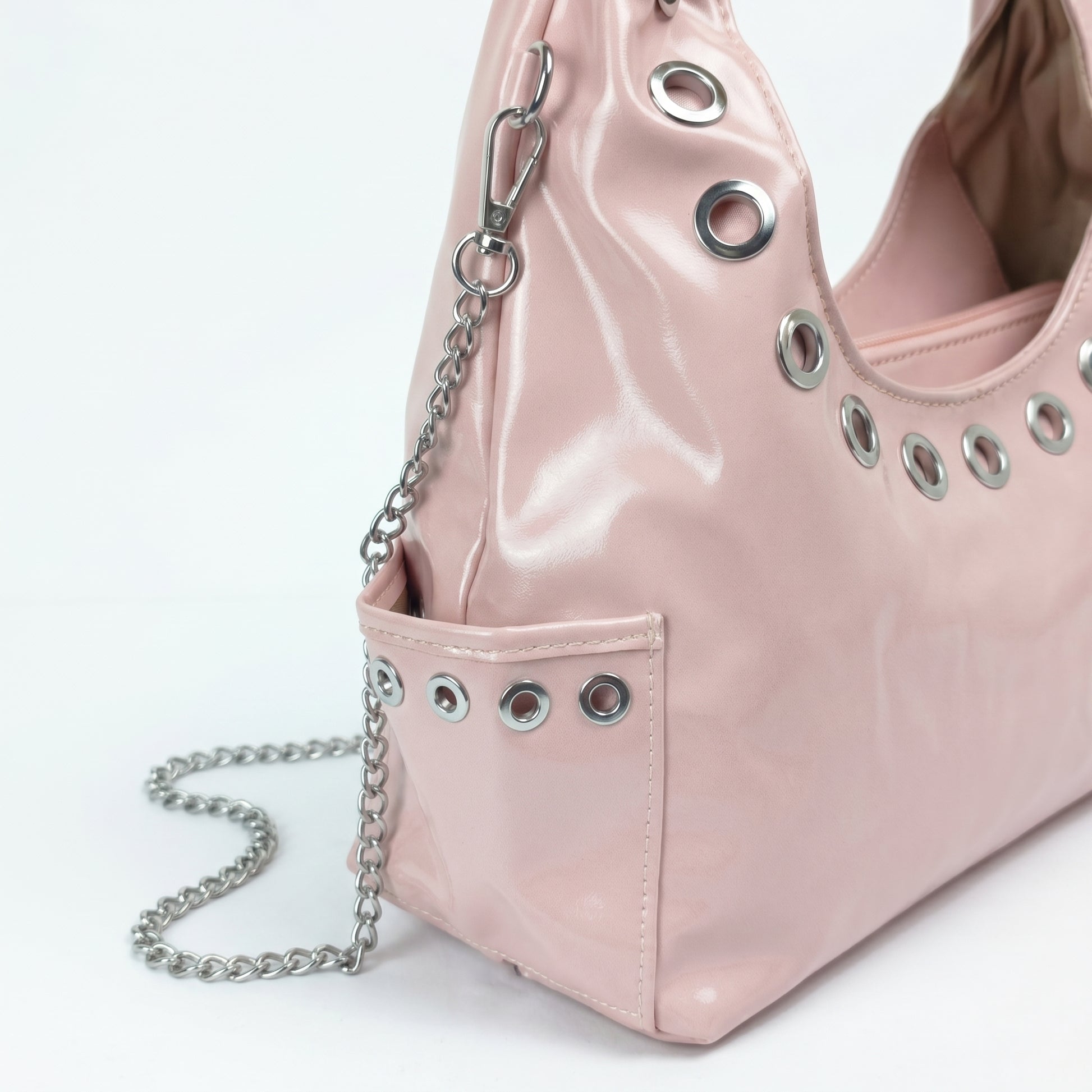 Borsa a tracolla in cocco con tracolla a catena e occhielli by Stile Donna Bags