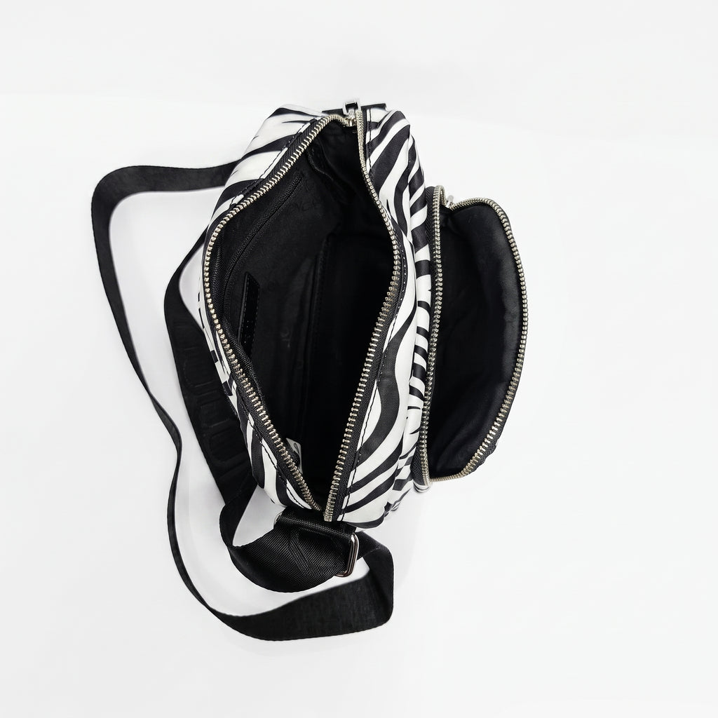 Coconuda Zebra-Nylon-Tasche mit Animalier-Print