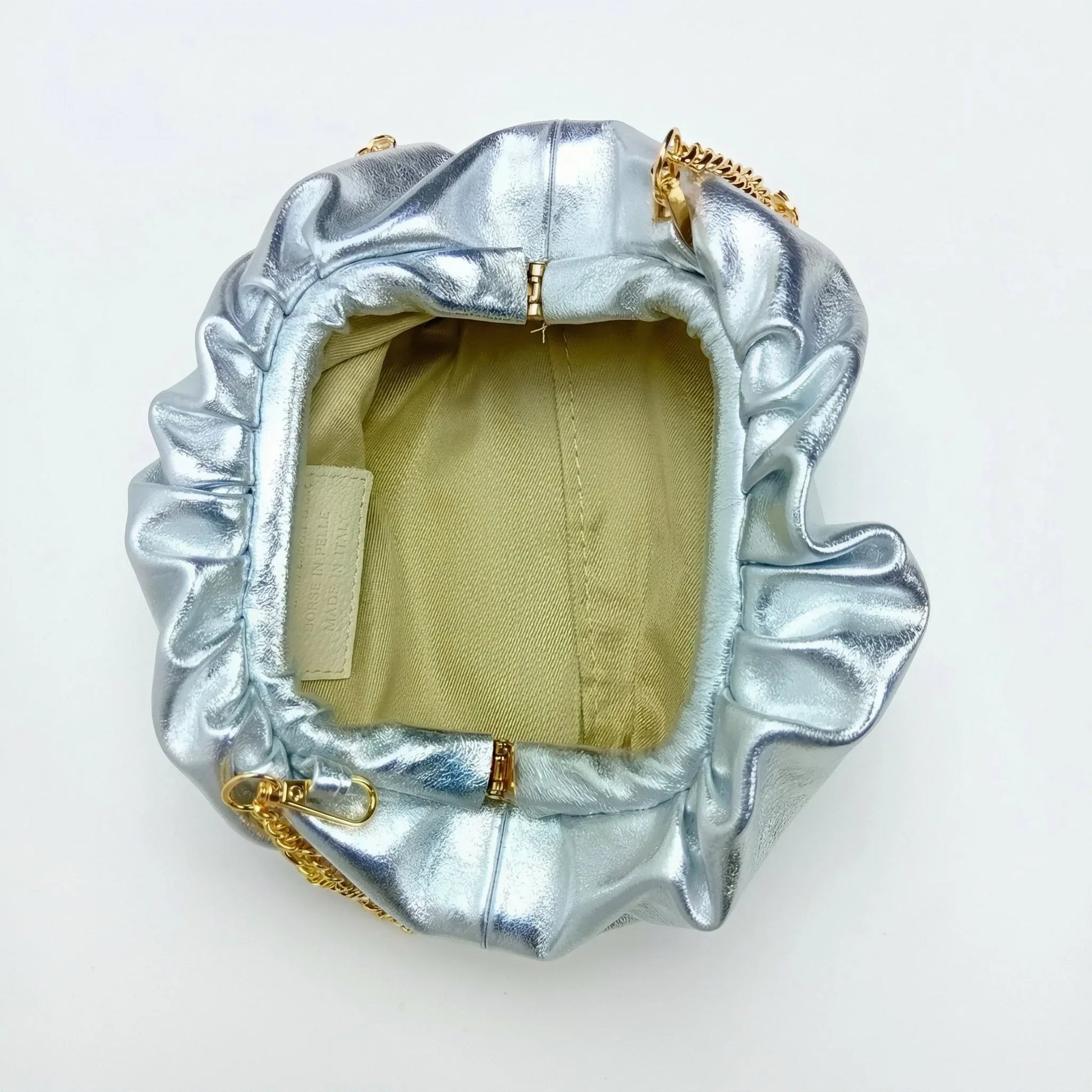 Clutch Metallizzata In Vera Pelle Con Catena Dorata | Vista dall'alto | vera pelle | Oro
