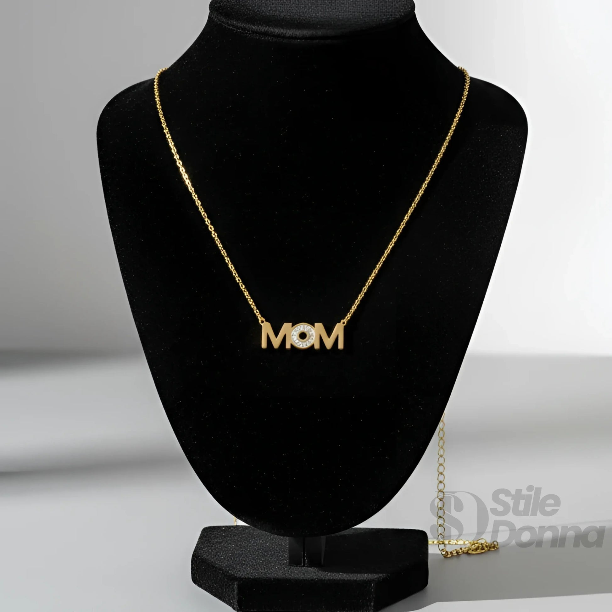 collana-elegante-mom-con-finitura-tono-oro-color-937 - Stile Donna Bags