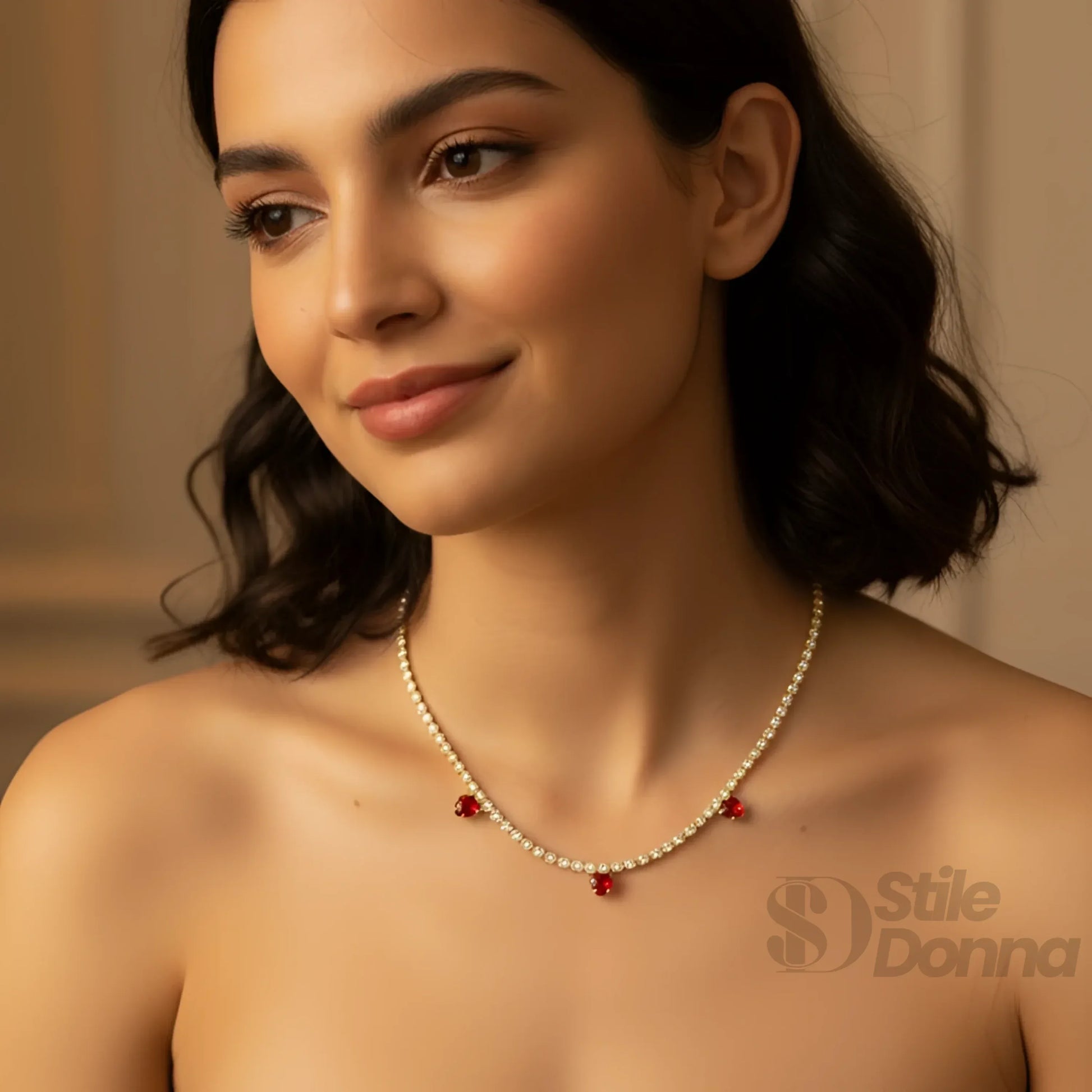 Collana In Cristallo Dorato Con Ciondoli Cuore Rosso Rego… | Dettaglio esterno | Argento