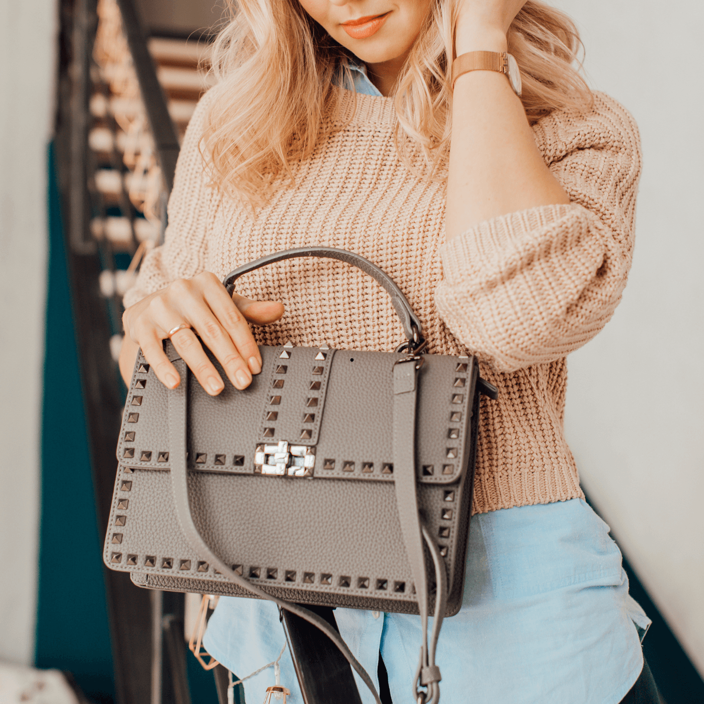 gray-leather-shoulder-bag - Stile Donna Bags